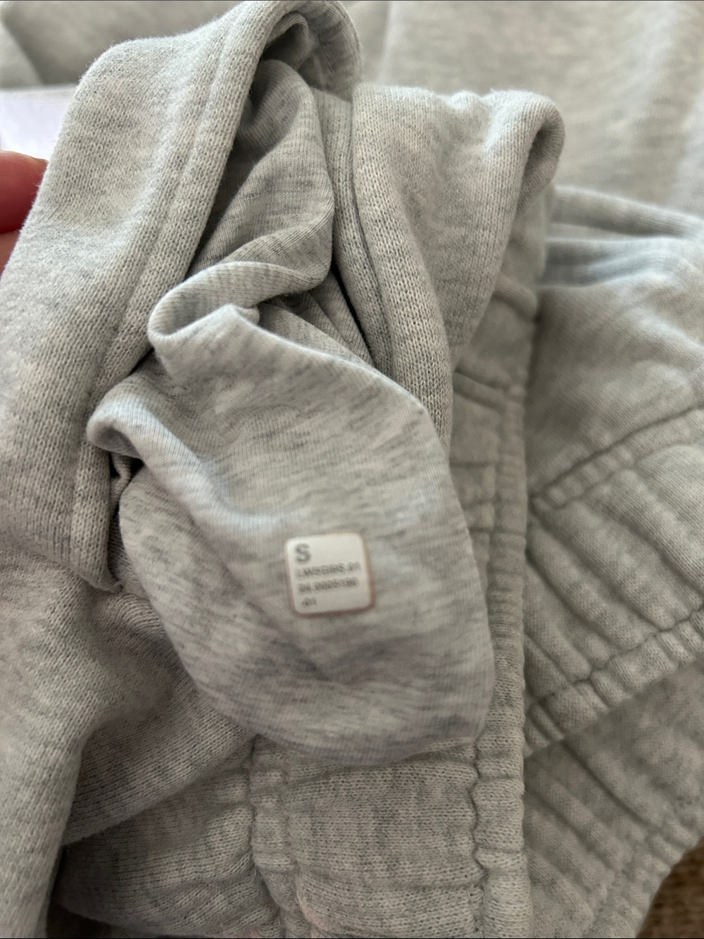 lululemon athletica Heather Gray Sweatpants - Picture 3 of 9